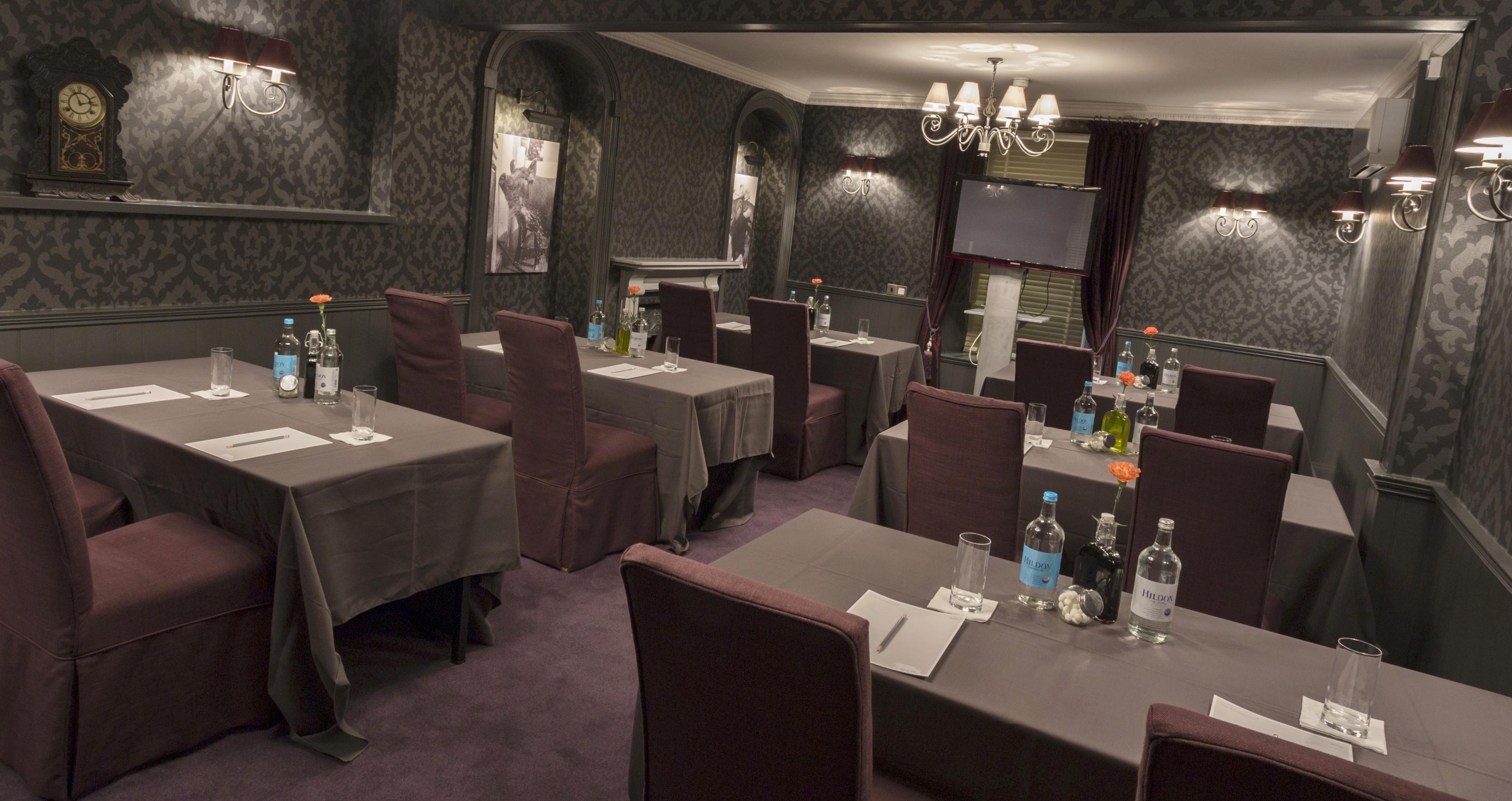 The Farmhouse Hotel And Restaurant Saint Saviour Екстериор снимка